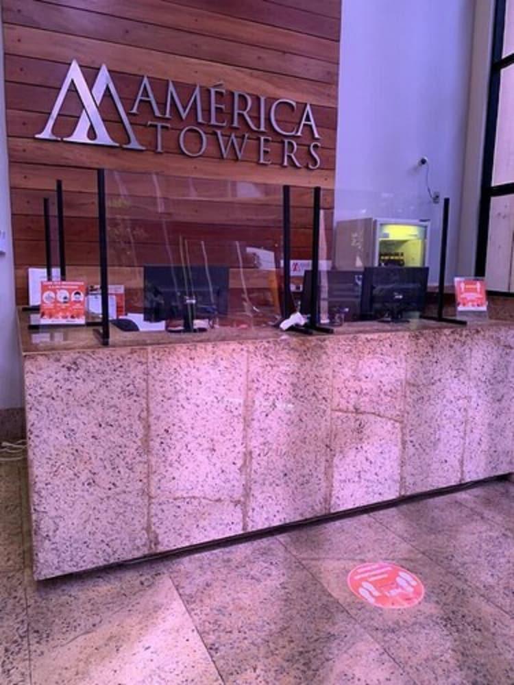 America Towers Hotel 4*